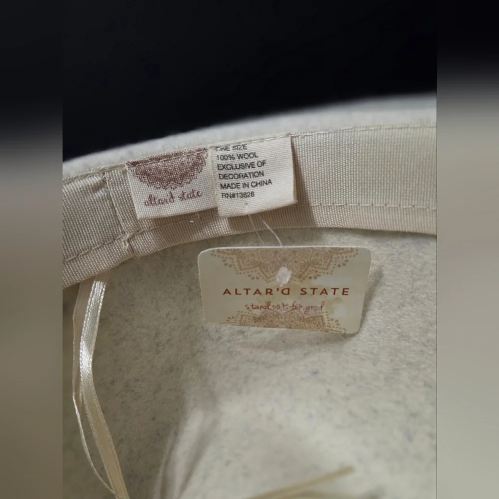 Altar'd State Leopard Belted Wool Hat - Picture 8 of 16